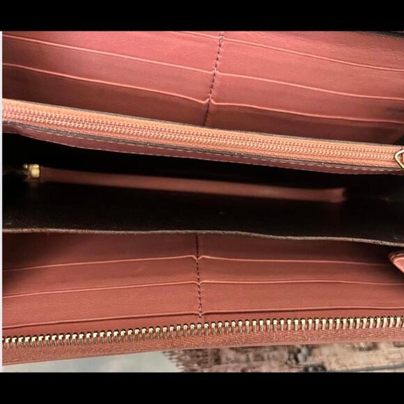 Gucci GG Guccissima Pink Leather Long Zip-a-round Wallet with GG Charm (GGXX036) - Picture 10 of 11